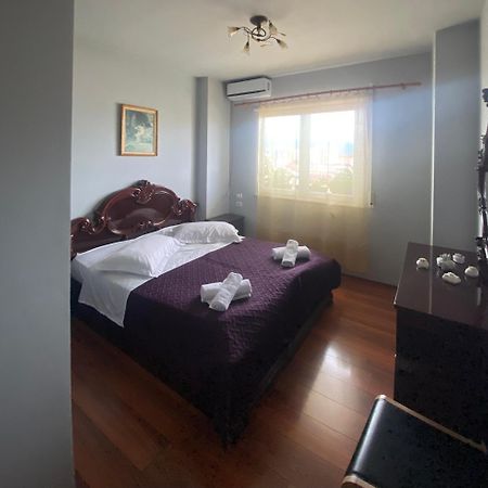 Stay The Night Shkodra Apartment City Centre Dış mekan fotoğraf